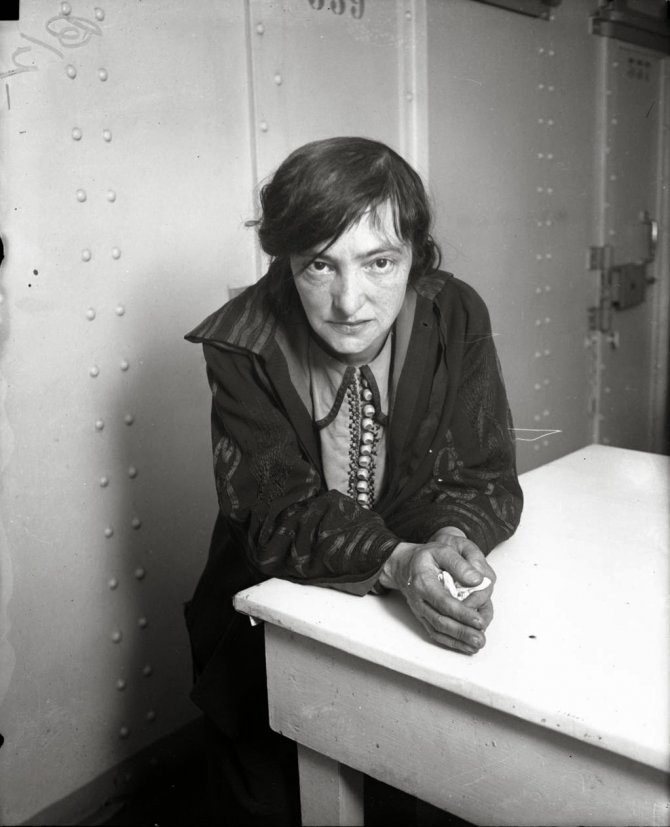 Female Criminals from the Early 1900s (6)