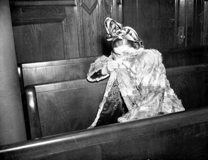 Female Criminals from the Early 1900s (9)