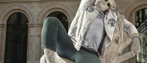 Classical sculptures hipsters