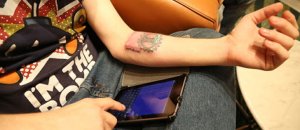 Diy human cyborg biohacks his own body designboom01