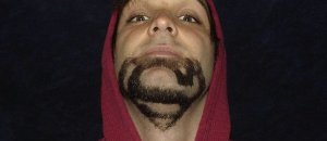 Barba creativa scolpita