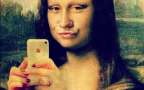 Bzwb9v0monalisa selfie