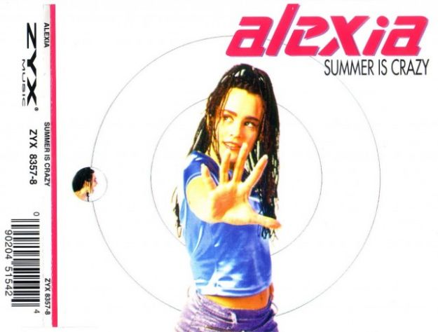 Ce le aveva anche Alexia, per dire. Io stavo al mare e in quegli anni, i senegalesi che facevano treccine hanno fatturato più della Fiat.