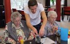 Affitto gratis agli studenti che aiutano gli anziani di una casa di riposo olandese