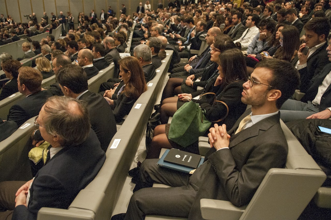 Platea tipo dell'inaugurazione dell'anno accademico in Bocconi. Foto: Gabriele Ferraresi