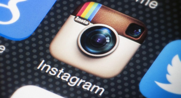 Instagram icon