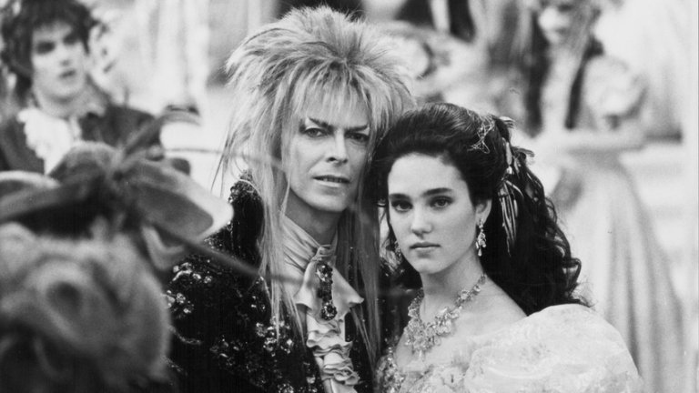 Tutte le mode lanciate da David Bowie in 20 stupende foto