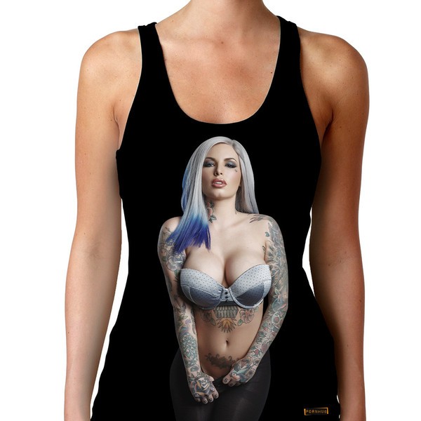 Christy Mack per Pornhub Cares.