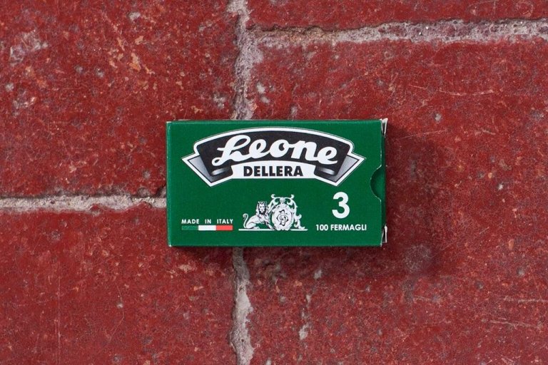 fermagli leone