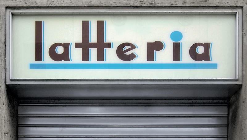 L'Italia Insegna - James Clough