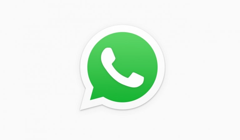 WhatsApp diventa gratuito