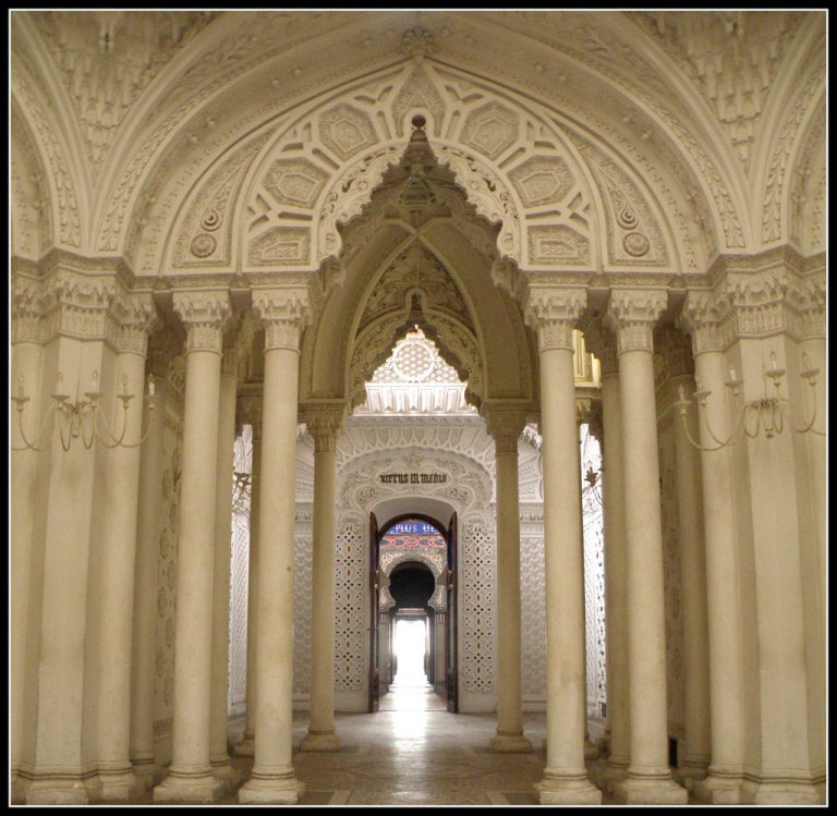 Il meraviglioso Castello di Sammezzano, abbandonato a se stesso sarà venduto all’asta