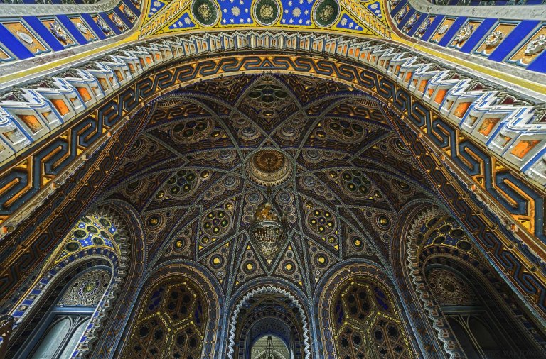Il meraviglioso Castello di Sammezzano, abbandonato a se stesso sarà venduto all’asta