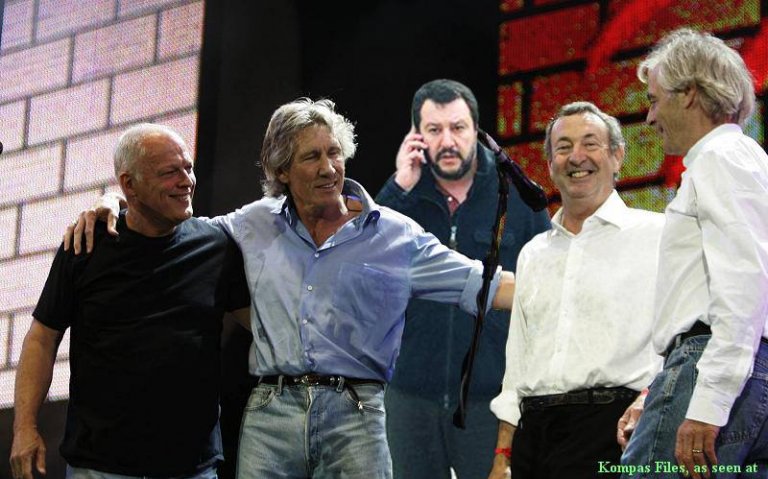 Matteo Salvini a Bruxelles viene ricoperto di meme e di hashtag #sciacallo