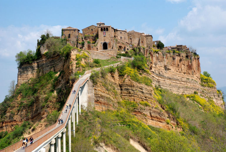 1280px 20090414 Cività di Bagnoregio