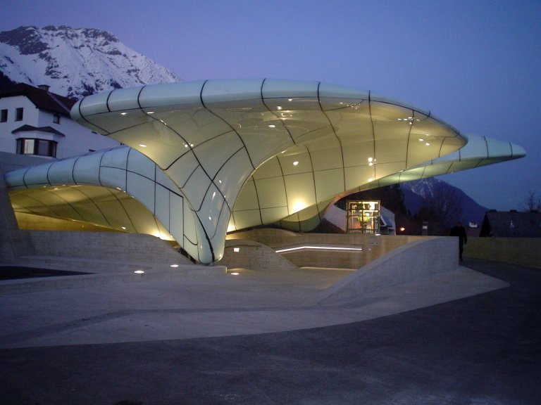 Hungerburgbahn, funivia a Innsbruck