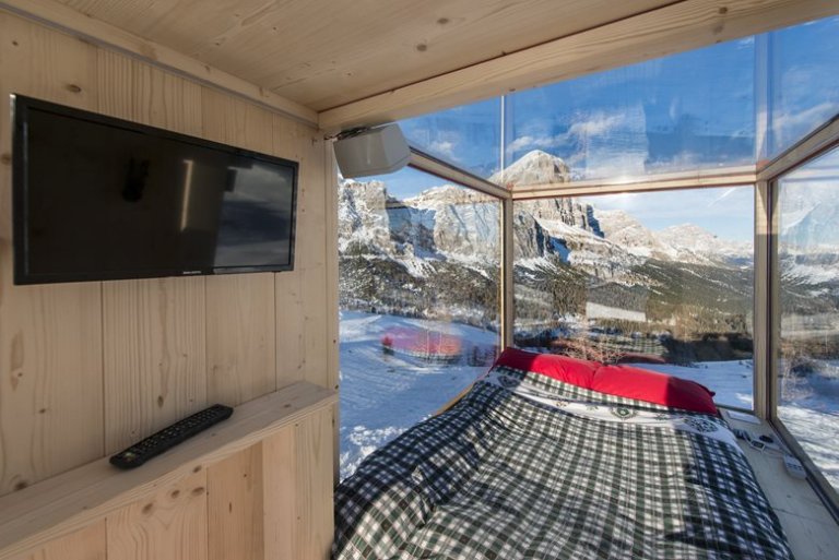 Starlight Room Dolomites / Ph. Giacomo Pompanin