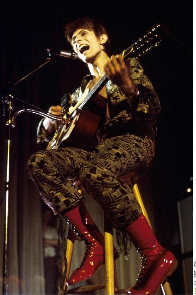 ©Michael Putland, David Bowie at Friars club Ayelsbury UK 1972