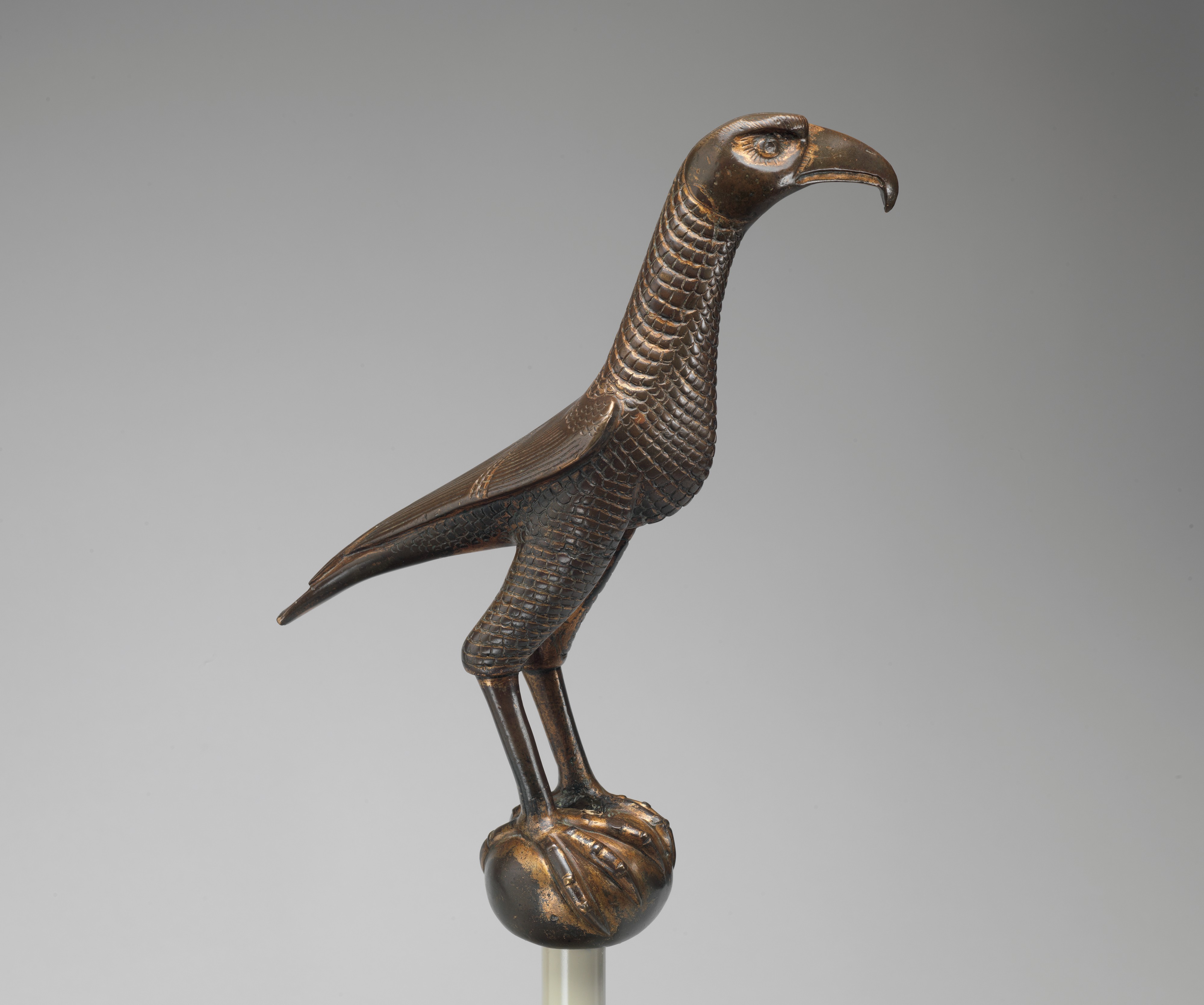 Gilded bronze falcon, Bronze, traces of gold, Sicily or southern Italy, 1200–1220 AD © The Metropolitan Museum of Art