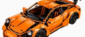 LEGO technic porsche 911 GT3 RS kit designboom 02 818x601
