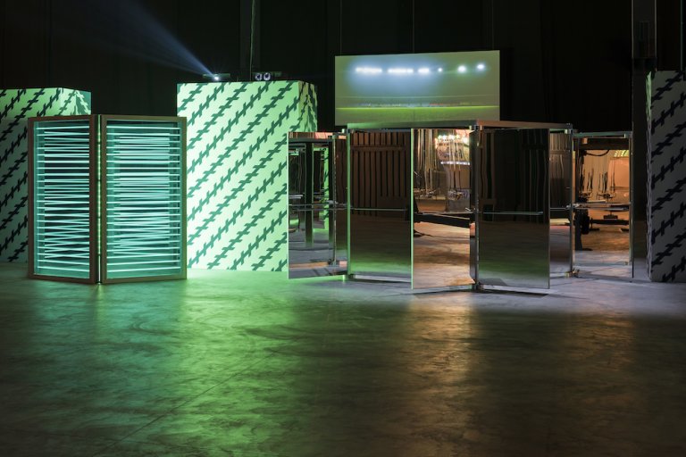 Carsten Höller, “Doubt”, veduta dell’installazione in Pirelli HangarBicocca, Milano. Courtesy dell’artista e Pirelli HangarBicocca, Milano. Foto: © Attilio Maranzano