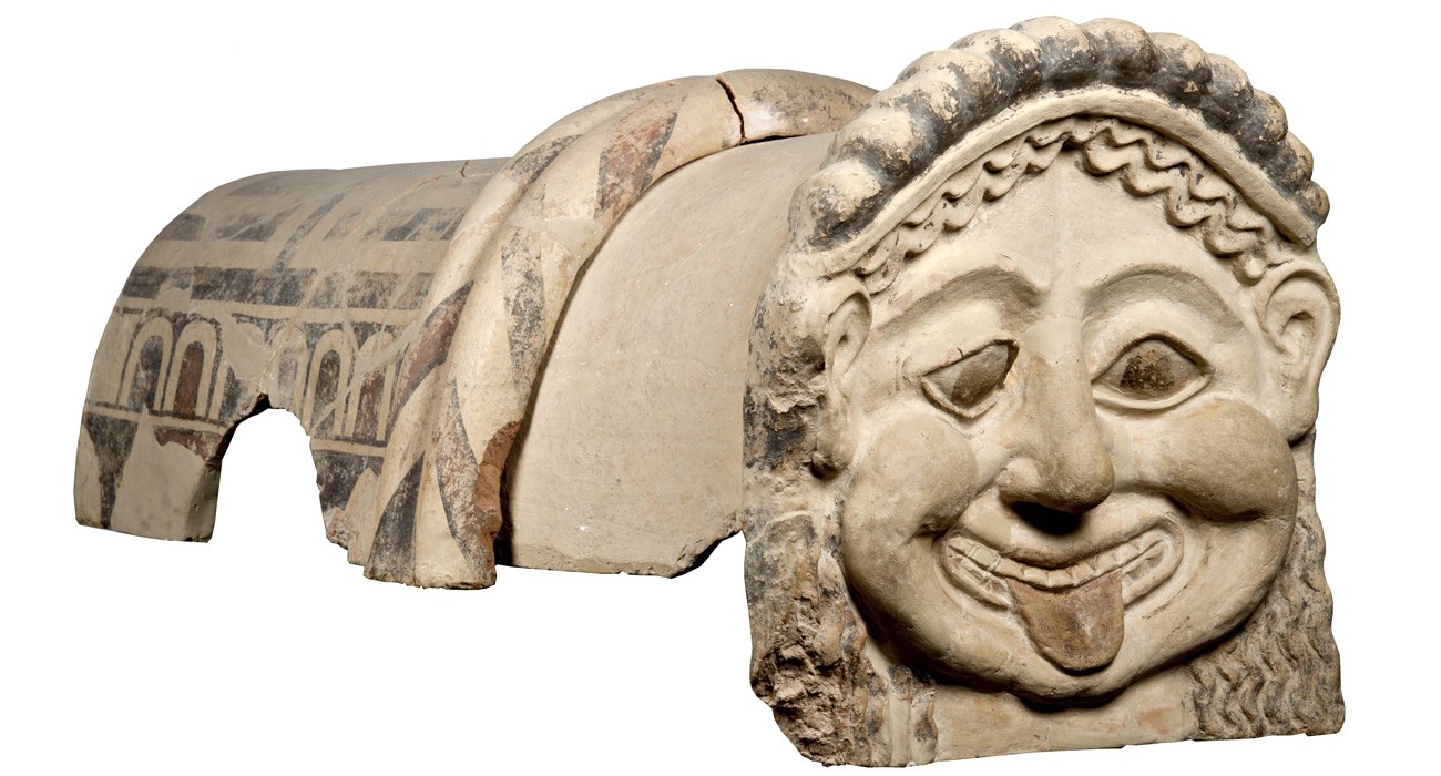 Terracotta roof ornament with head of a gorgon, Gela, Sicily, c.500 BC Museo Archeologico Regionale Di Agrigento © Regione Siciliana
