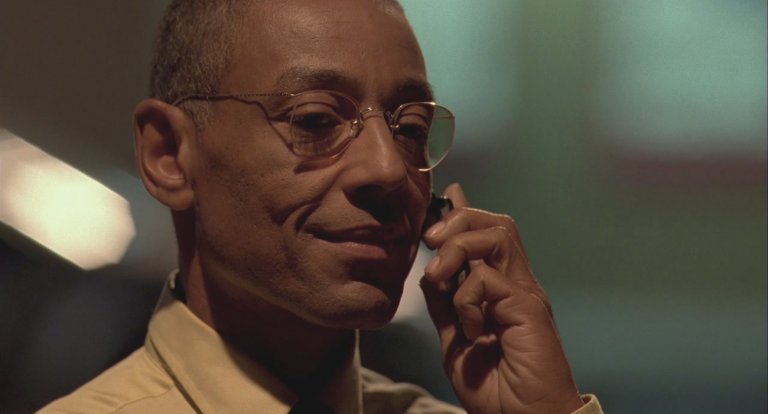 Gus Fring di Breaking Bad sta per arrivare in Better Call Saul