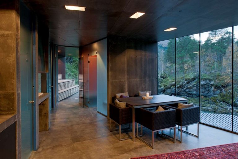 Se vuoi scappare dallo stress, questo albergo immerso nella natura è quello che fa per te