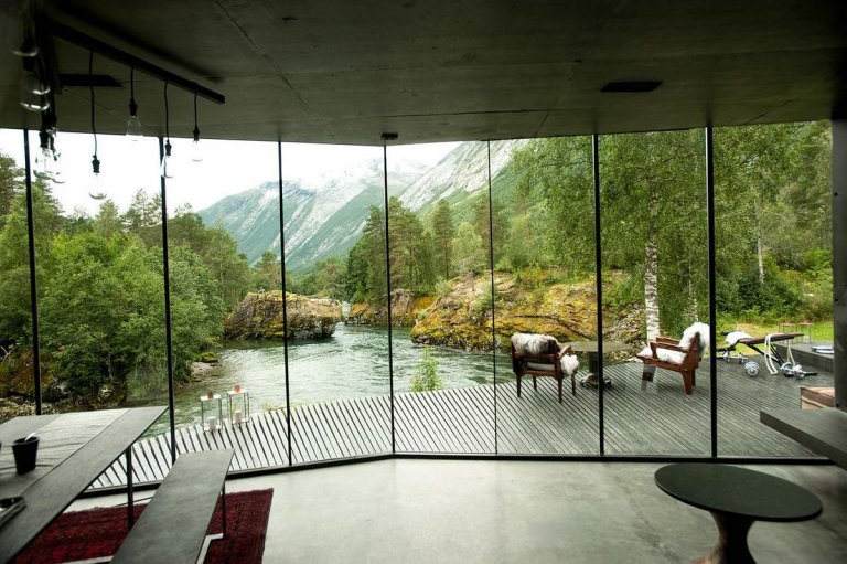 Se vuoi scappare dallo stress, questo albergo immerso nella natura è quello che fa per te
