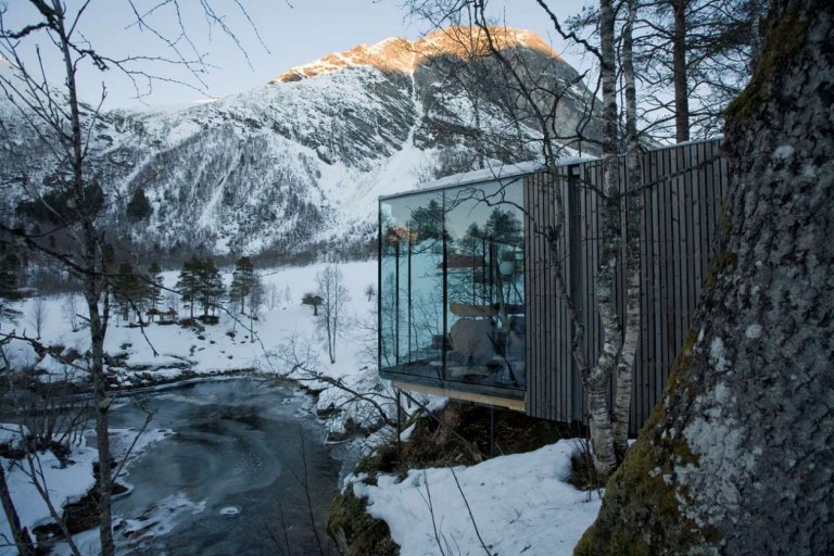 Se vuoi scappare dallo stress, questo albergo immerso nella natura è quello che fa per te