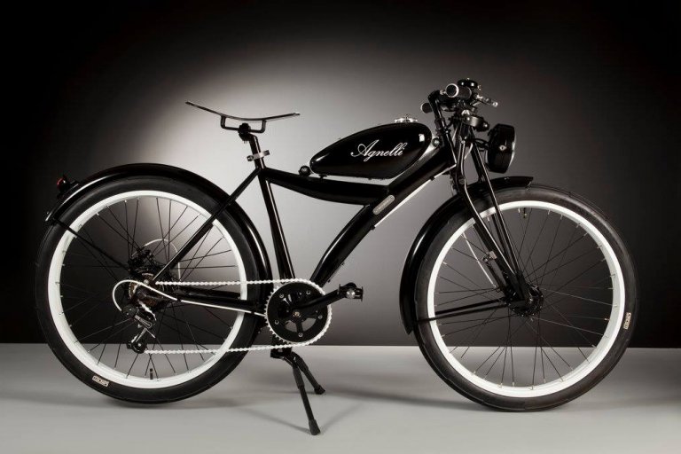 Le nuove creazioni di Luca Agnelli, l’artigiano che ha ridisegnato la bici a pedalata assistita