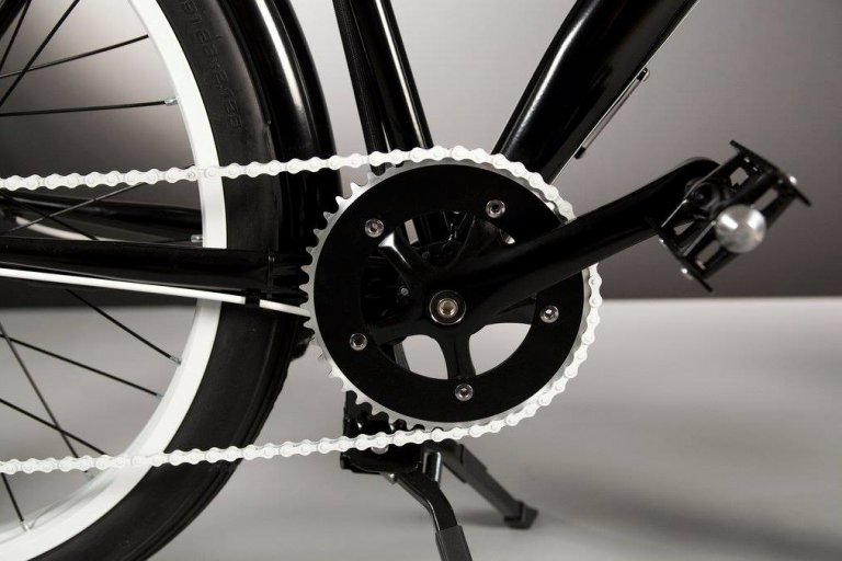 Le nuove creazioni di Luca Agnelli, l’artigiano che ha ridisegnato la bici a pedalata assistita