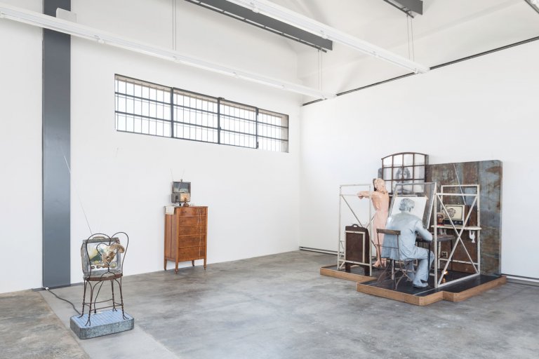 “Kienholz: Five Car Stud” alla Fondazione Prada
