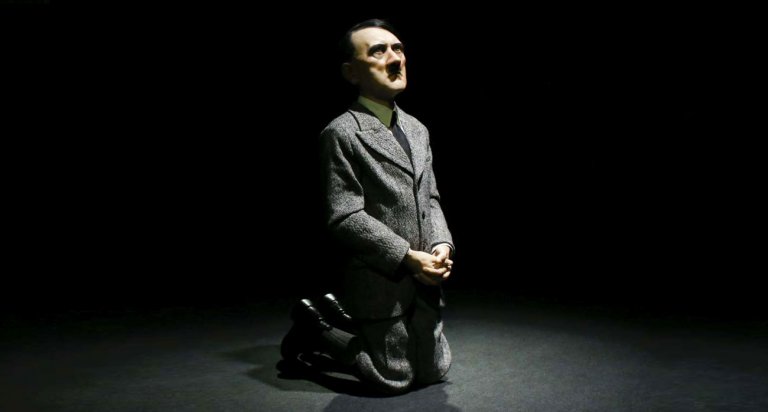 hitler di cattelan him christie