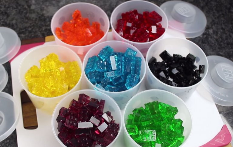 Con i Lego di gelatina potrai creare costruzioni incredibili e poi mangiarle