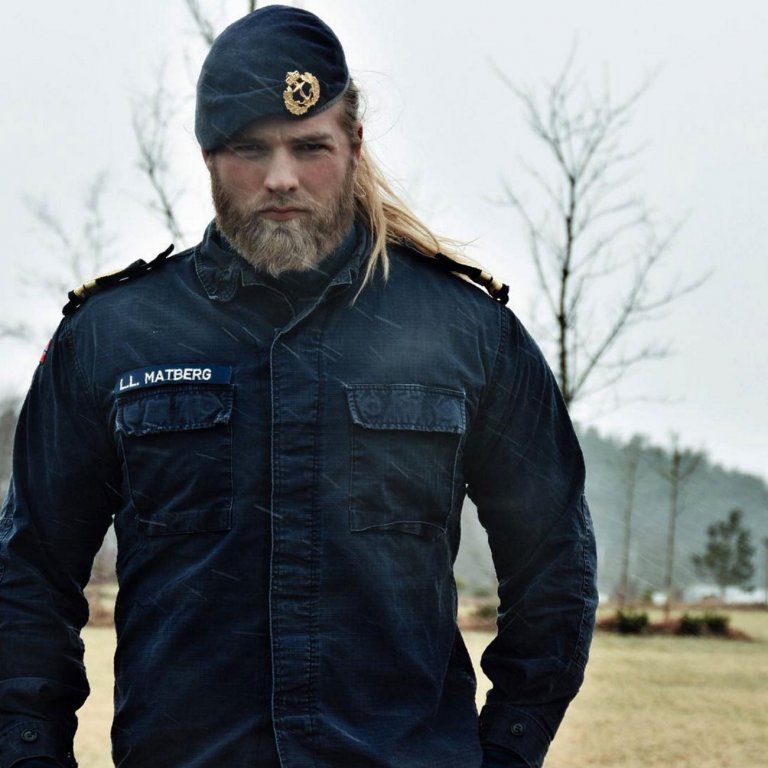 Lasse L. Matberg, il bellissimo vichingo di Instagram