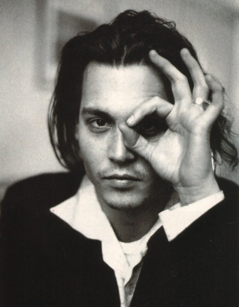 15 foto di Johnny Depp che ti faranno sciogliere, per il suo 53° compleanno