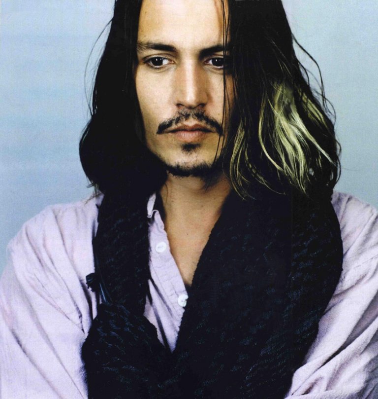 15 foto di Johnny Depp che ti faranno sciogliere, per il suo 53° compleanno