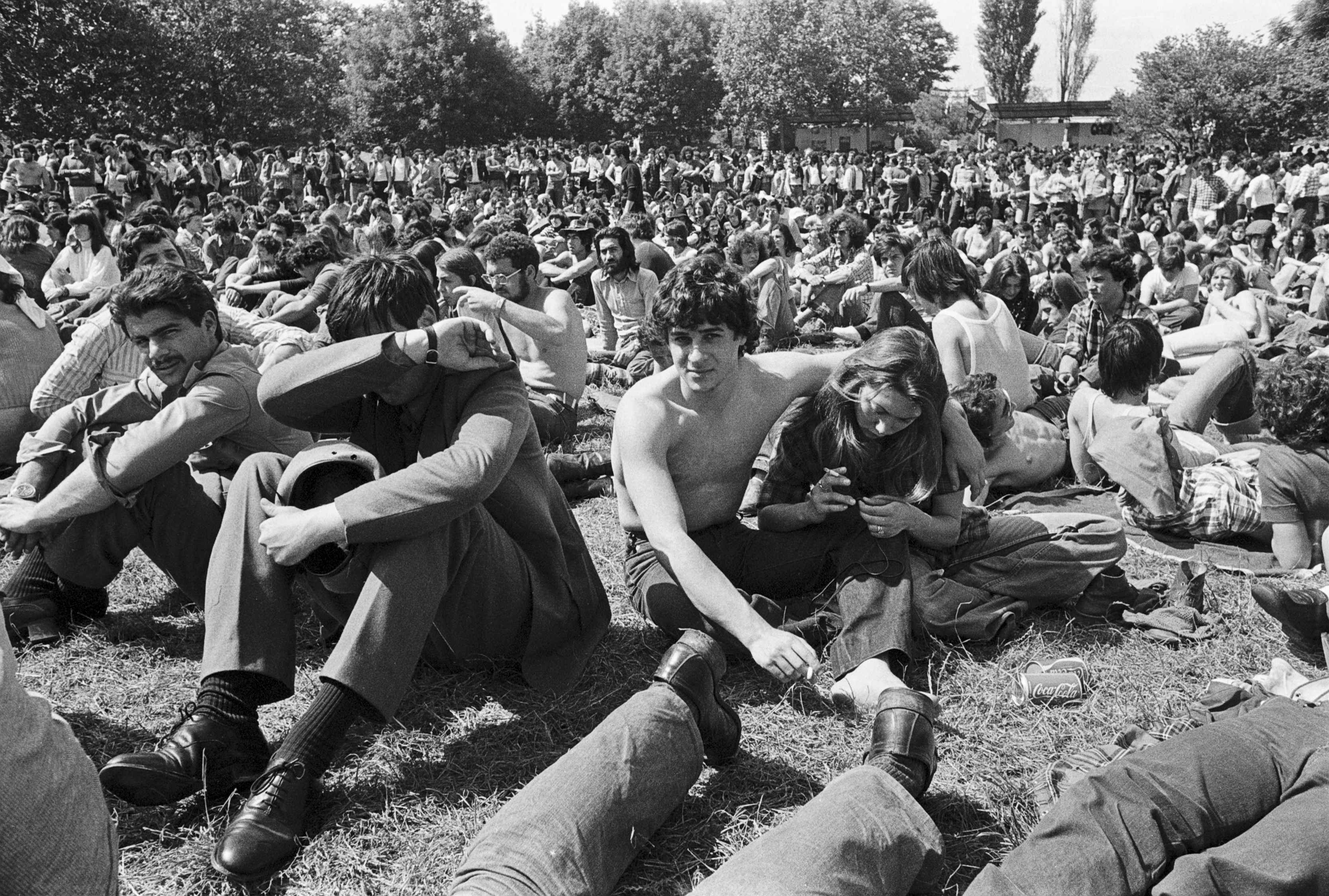 Parco Lambro. Milano. Rullino 109, 29/05/1975  - © Dino Fracchia