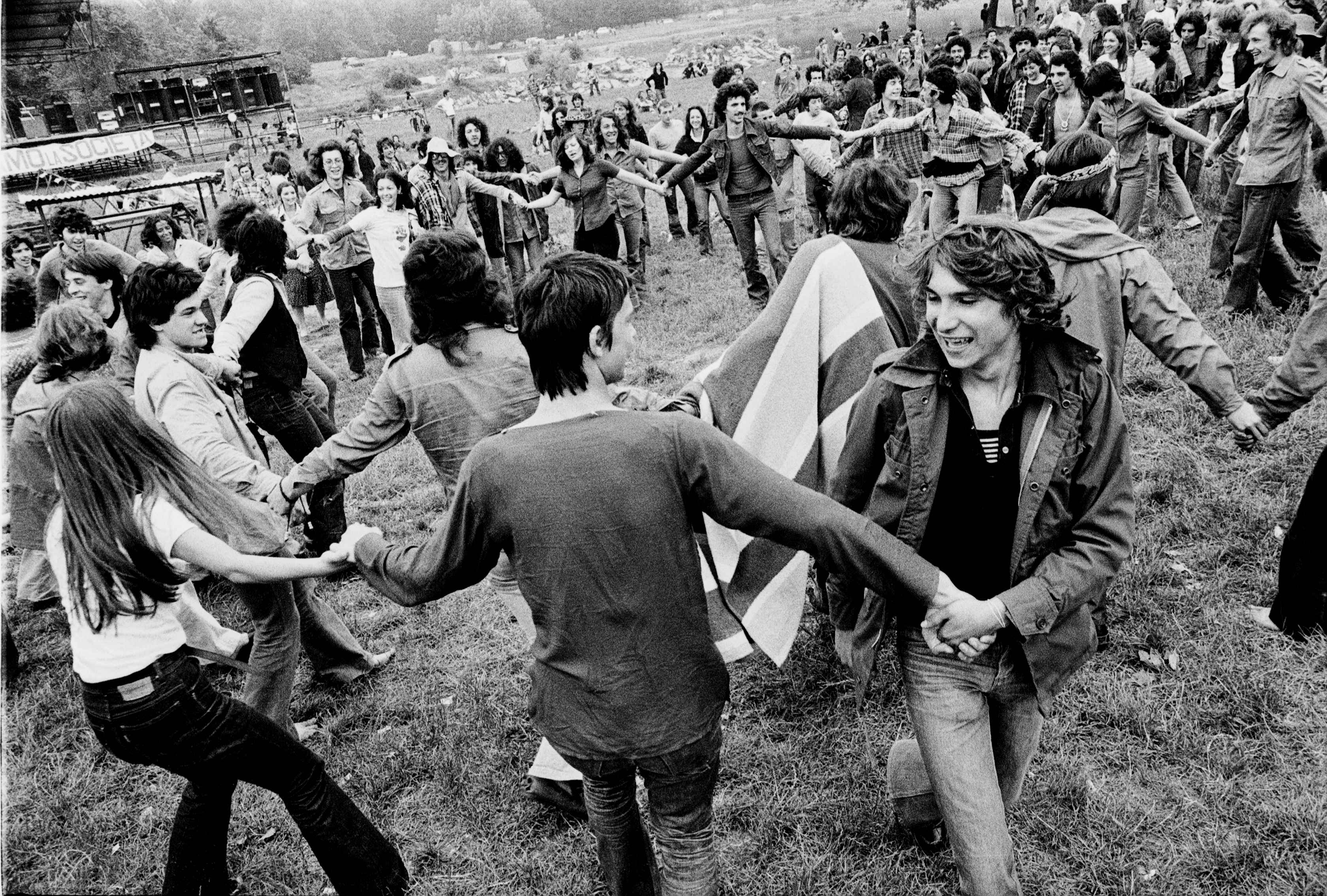 Parco Lambro. Milano. Rullino 110, 29/05/1975  - © Dino Fracchia