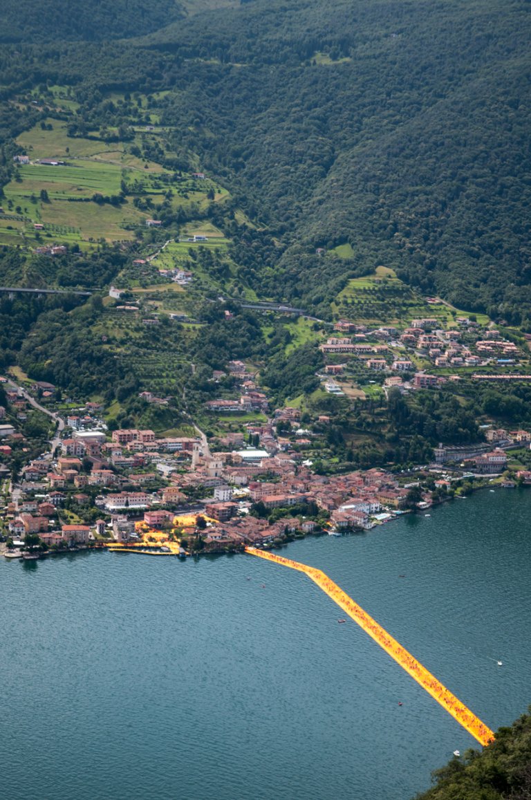Siamo stati a The Floating Piers, ed è fantastico