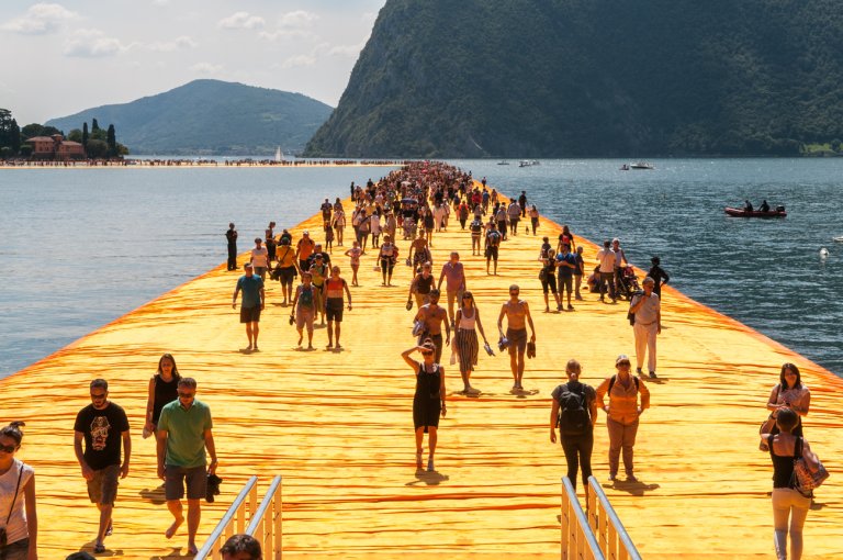 Siamo stati a The Floating Piers, ed è fantastico
