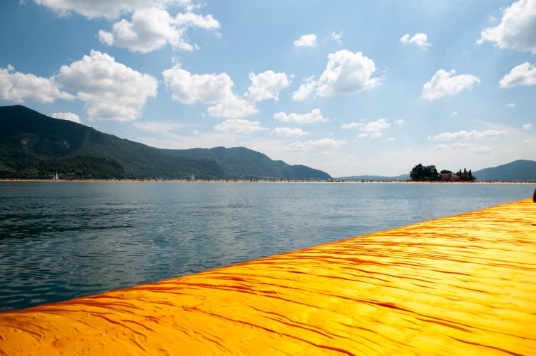 Siamo stati a The Floating Piers, ed è fantastico