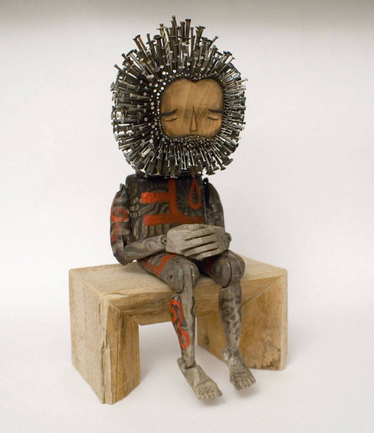 Wooden Sculptures with Hundreds Nails2 900x1043