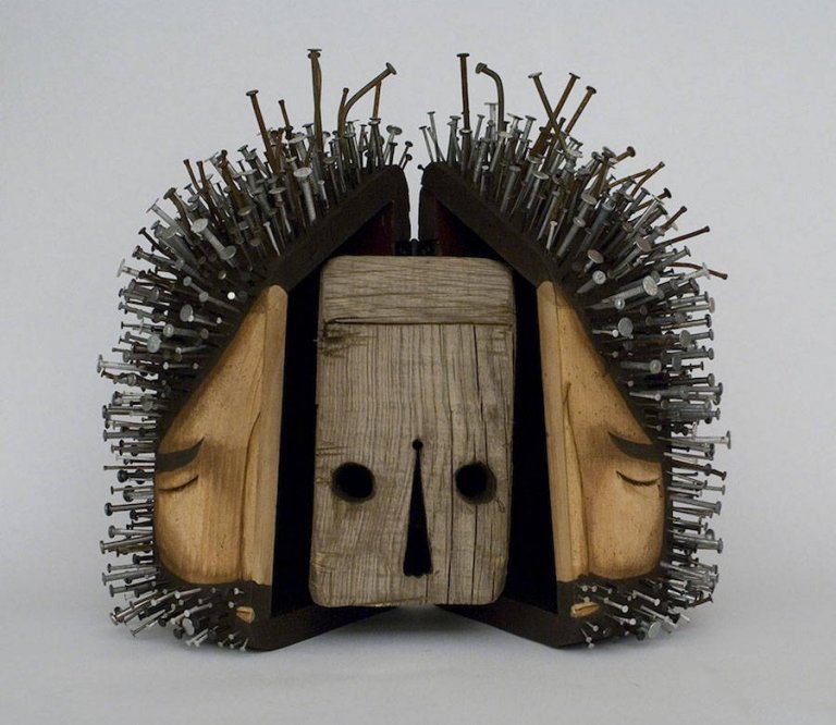 Wooden Sculptures with Hundreds Nails4 900x781