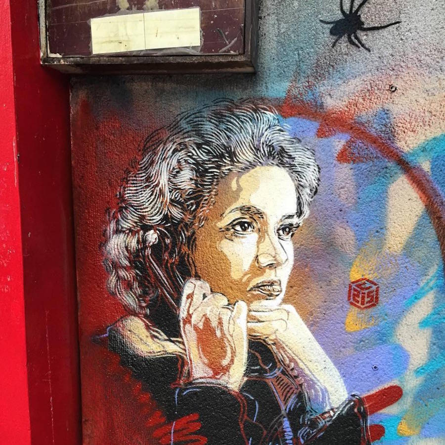 Le più importanti donne della storia ritratte da C215