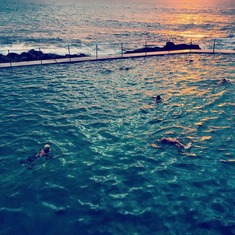 Tramonto: Nicky Ryan, Australia