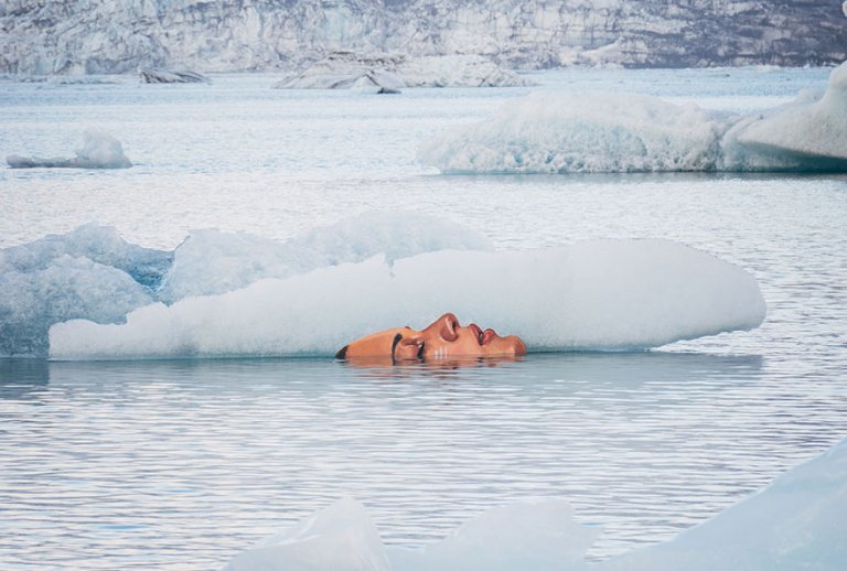 © Sean Yoro