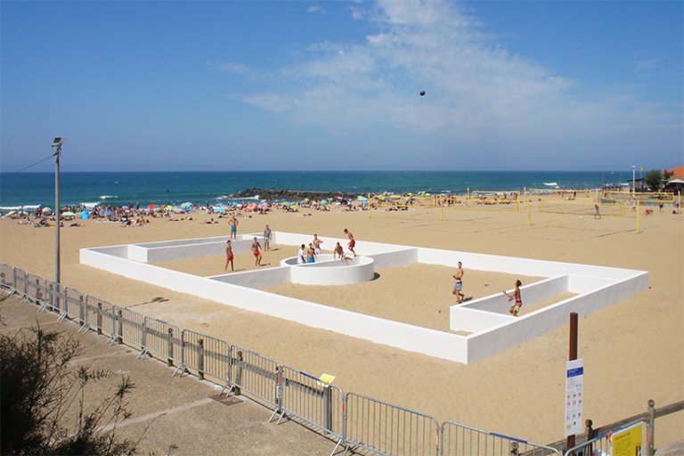 Il campo da calcio di Benedetto Bufalino