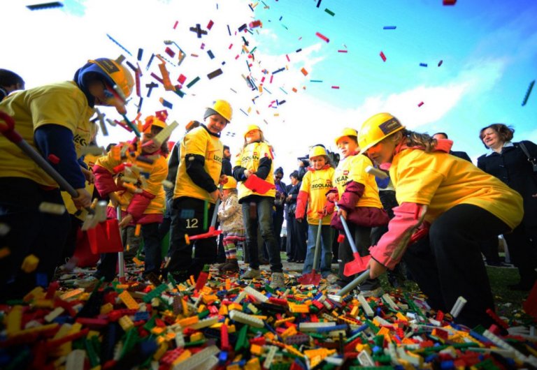 lego store corso monforte